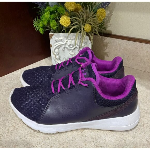 Under Armour Womens Athletic Shoes Size 8 Purple Running Sneakers Lightweight - Picture 2 of 6
